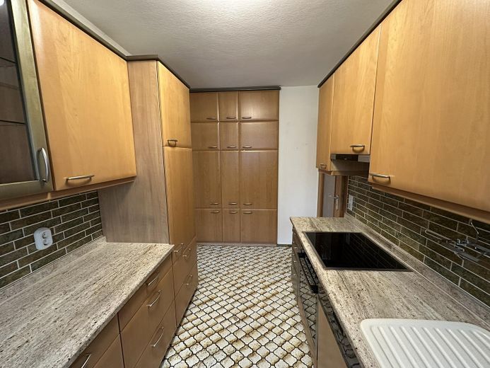 Großzügiges - freistehendes - Einfamilienhaus mit Garten - Privatverkauf ohne Maklerprovision – Küche 2 (EG)