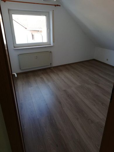 Gepflegte 5-Zimmer-Wohnung zum Verkauf – Zimmer 2
