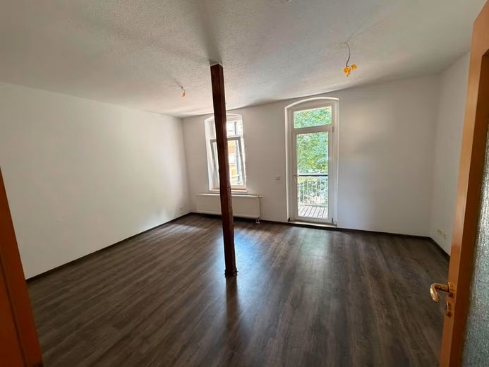 Appartamento di 2 locali con balcone + ripostiglio + cantina a 09116 Chemnitzller ller – Foto 1