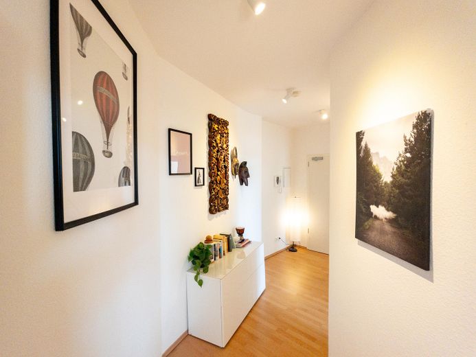 Views over Gohlis – stylish Art Nouveau apartment with charm – Großer Flur