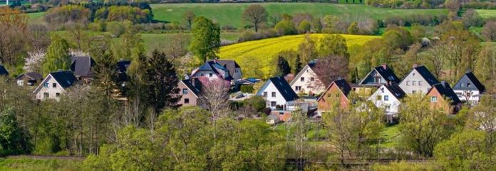 Wohnen nahe der Ostsee: Modernisiertes Einfamilienhaus mit großem Grundstück