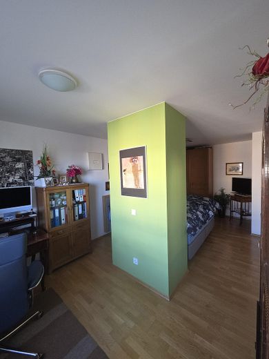 Schlafzimmer u. Büro