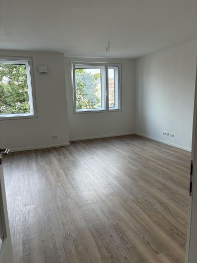 Schöne Neubauwohnung im Stadtzentrum – Wohn- / Essbereich