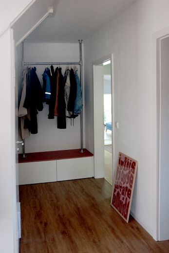 Euer Haus im Grünen: 192qm, großes Grundstück, Altbau-Charme – Flur & Garderobe, Erdgeschoss