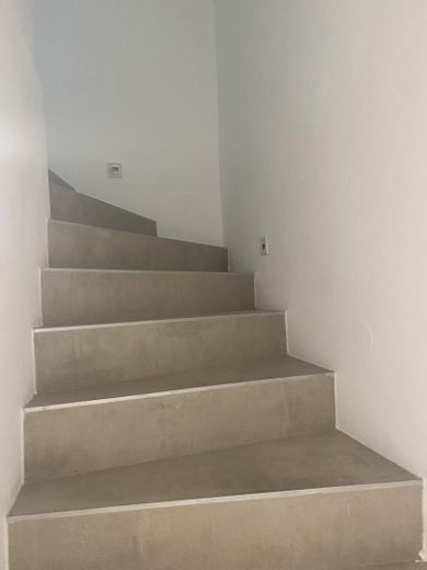 Treppe UG