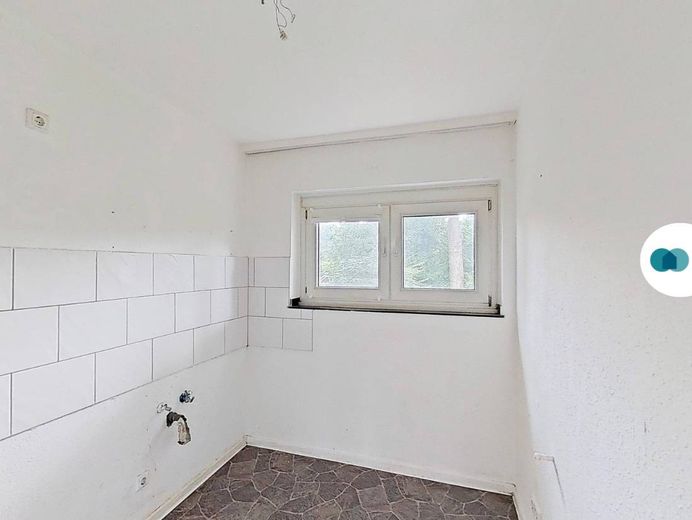 ** Helle 2-Zimmer-Wohnung mit ruhiger und dennoch zentraler Lage ** – Ansicht I: Küche