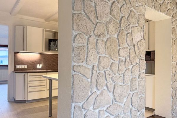 Cozy terraced middle house with fireplace charm and garden near the city center