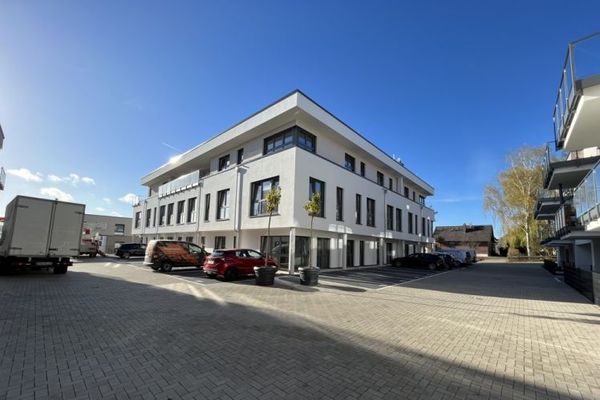 Mieter: 2 Physiotherapeuten - Vermietete Praxiseinheit in Gesundheitshaus