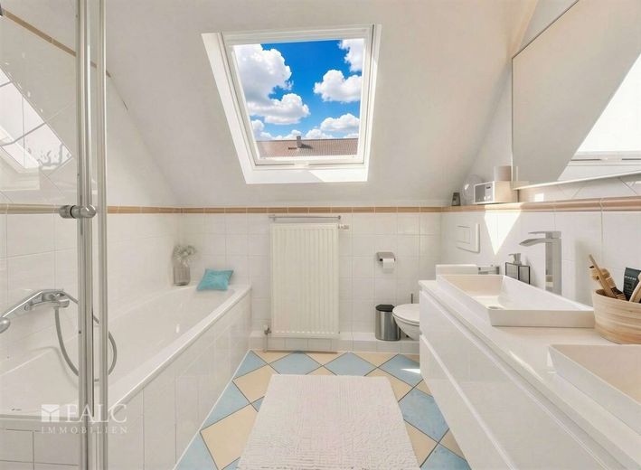 Familienglück beginnt hier – Badezimmer