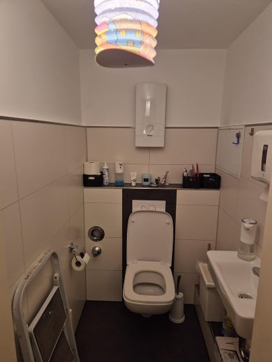 Studio legale o fisioterapia, in una buona posizione a Pempelfort, Rosenstr., bei luminosi e piacevoli con terrazza – Foto 4