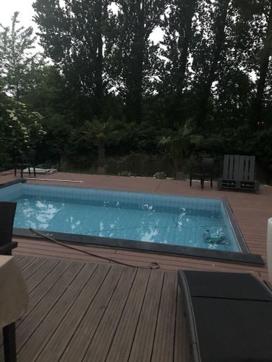 Mehrgenerationen Haus – Pool