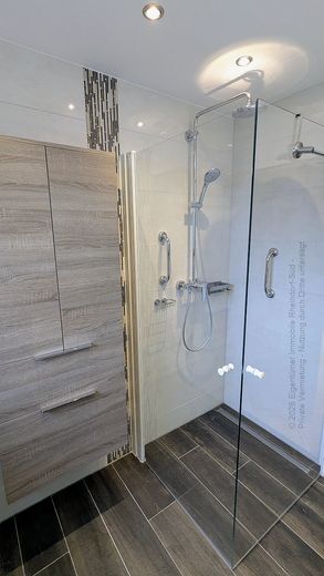 ..Dusch-Komfort ohne Schwellen