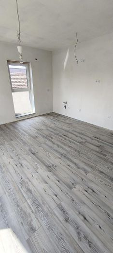 Provifrei! Erstbezug, 2 Zimmer Dachterrassenwohnung 0,76%KfW Darlehen inkl! – Küchen/ Essbereich