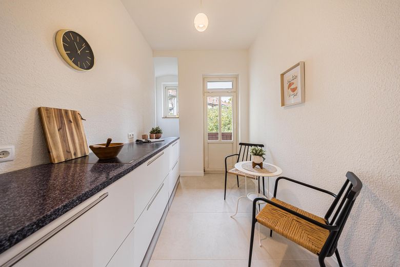 *Sofort bezugsfrei: Modernisierter 2-Zimmer Altbau in Leipzig Gohlis | Provisionsfrei | 4,25% AfA* – Küche