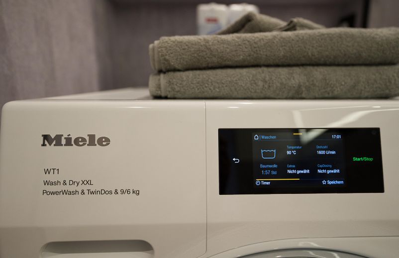 Badezimmer Miele Waschtrockner