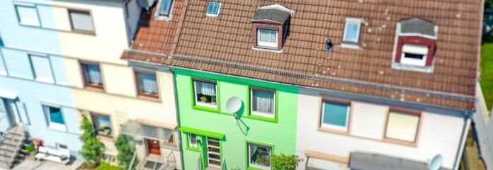 Ohlenhof | Gepflegtes Reihenmittelhaus mit Balkon und Terrasse