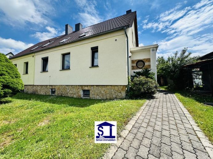Leben, Lachen, zu Hause sein - Moderne Doppelhaushälfte in familienfreundlicher Lage in Breitungen – फोटो 1