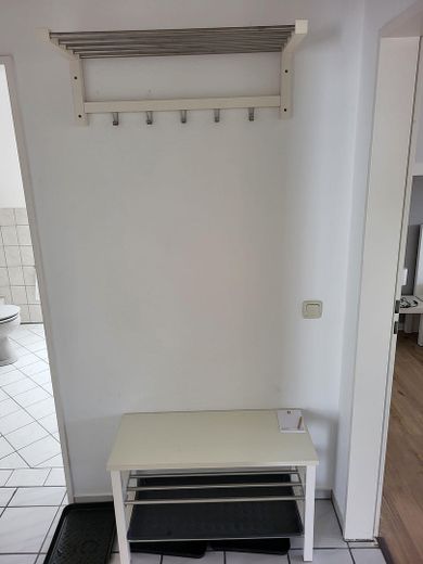2 Zimmer Whg. mit Balkon in guter Lage von Würselen – Schlafzimmer