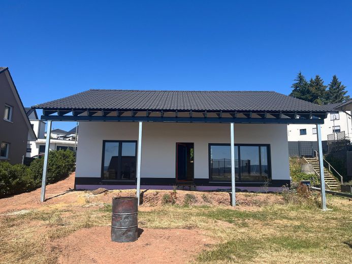 Perfektes Ausbauhaus mit Blick – Foto 1