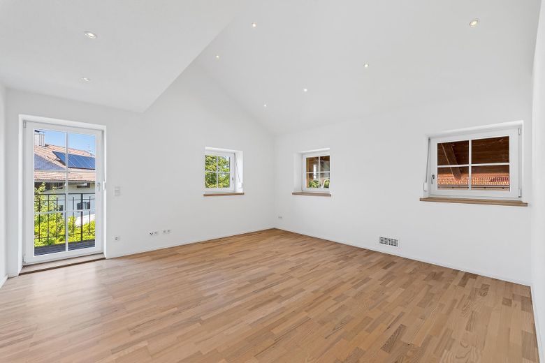 Wunderschöne, helle Galeriewohnung 4-Zimmer – Schlafzimmer 2.OG