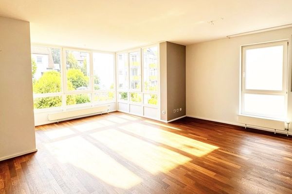 Ihr neues Zuhause: 4-Zimmer-Wohnung mit Balkon in bester Lage von Korntal