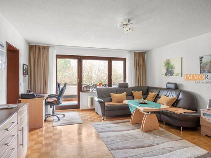 IMMORath - 2-room apartment with loggia and underground parking space in Denzlingen – Photo 1