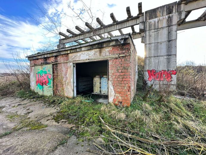 Provisionsfrei! Nähe A14 Vielseitiges Gewerbeareal auf 41.440m² mit Bunkeranlagen in Schönebeck – IMG_4738