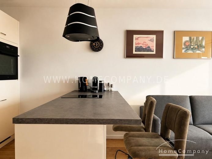 Erstbezug nach Komplettsanierung – Hochwertiges Executive-Studio mit Alpenblick in Schwabing – 28a2d197453da355c05730e2fac13cde408d87cc.jpg
