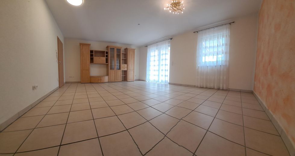 Wohn-und Esszimmer