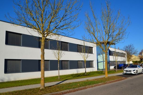 Office space with parking spaces, Ingolstadt-North _Theisinger Immobilien_