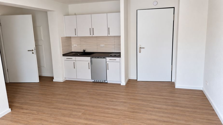2-Zimmer Apartment im Betreuten Wohnen mit Fahrstuhl, Pflegedienst und Balkon – Фотографія 6