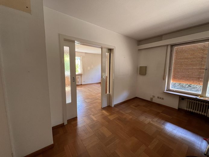 Einfamilienhaus mit großem Garten in ruhiger und zentrumsnaher Wohnlage – Foto 9