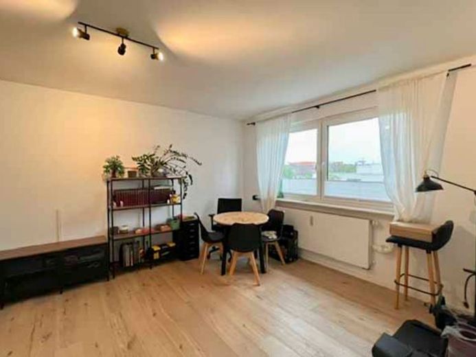 Ehrenfeld!! Moderner Komfort, energetisch auf dem neuesten Stand! Für Selbstnutzung – Foto 1