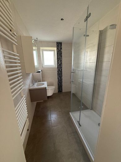 Badezimmer (oben)