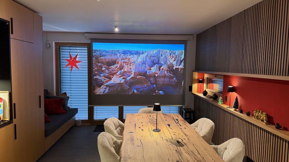 2-Zimmer-WHG komplett ausgestattet, 2-room APP comfortably furnished, Munich Westpark, Metro U6 – Home Cinema