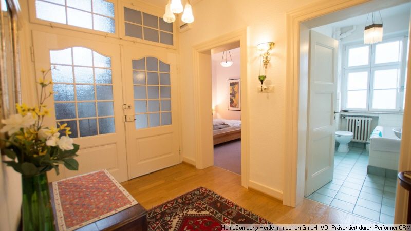 Möblierte, schöne Altbauwohnung in grüner  &  zentrumsnaher Lage für 3 Monate, Freiburg-Wiehre – e8985aedb2a4d50ff4d8bf26b547fa267dbc16a6.jpg