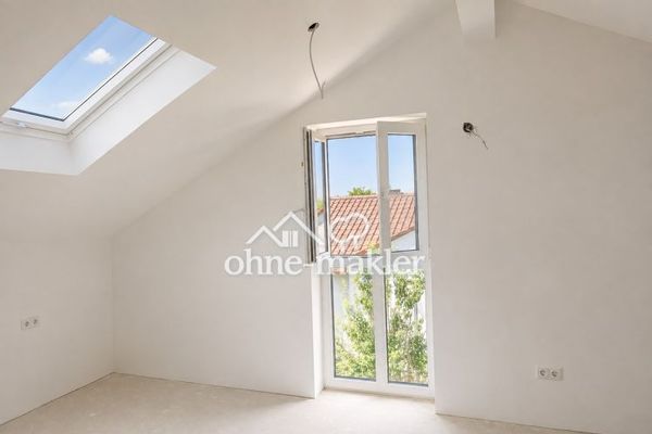 2-Zimmer-Maisonette-Wohnung (81m²) in Kösching mit Balkon (Erstbezug nach Kernsanierung)