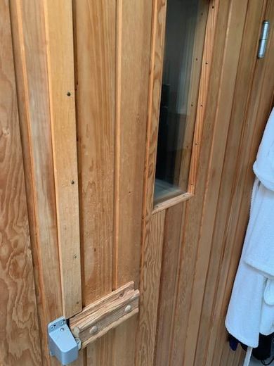 Exklusiver Walmdachbungalow vor den Toren Hamburgs, Bönningstedt, provisionsfrei – Sauna