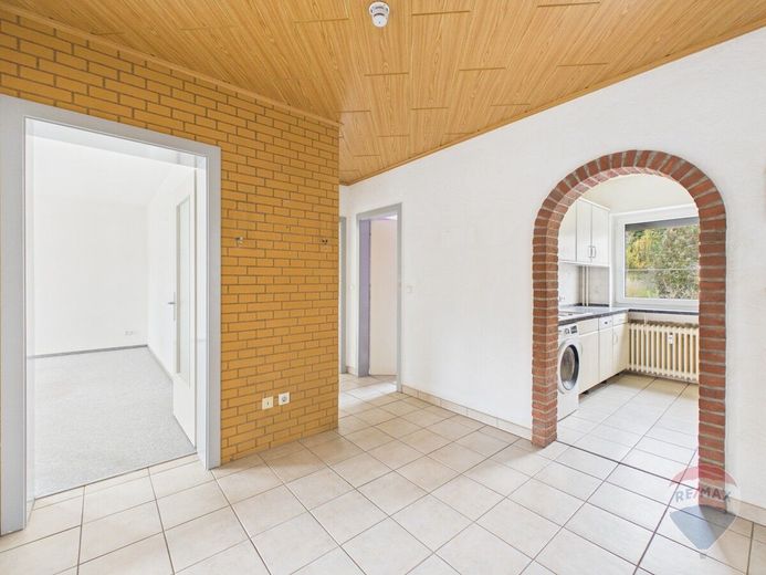 3-Zimmer-Wohnung mit großer Loggia in ruhiger Lage von Flintbek – Diele