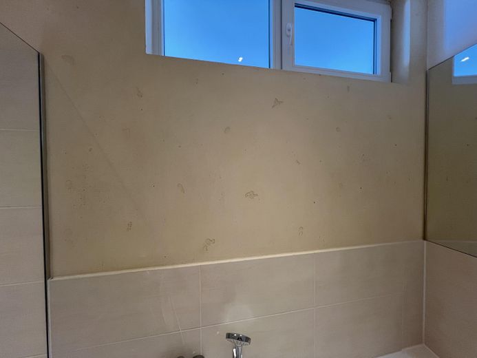 Badezimmer mit Marmorputz