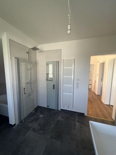 Neuwertiges EFH in bester Wohnlage – Foto 16