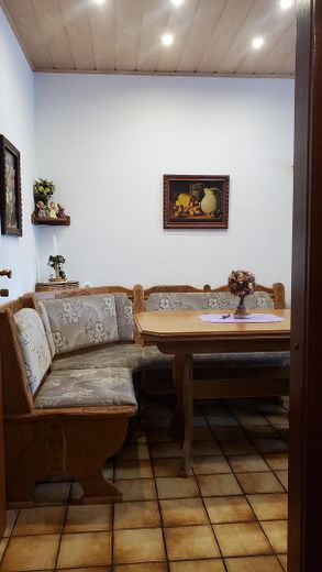 Casa prefabbricata ben tenuta in posizione tranquilla: la vostra casa ricca di fascino – Küche EG