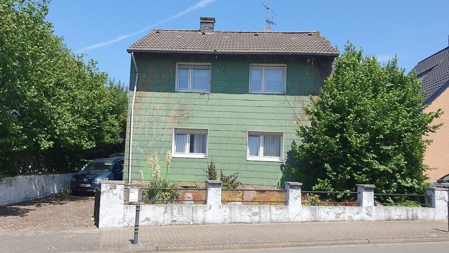 Straßenansicht