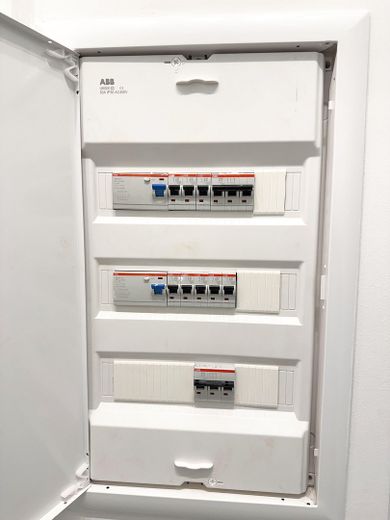 07 Elektrokasaten