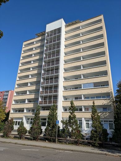 Vendita da privato – appartamento di 2 locali appena ristrutturato a Ingolstadt – Wohnanlage Eingang Herschelstr