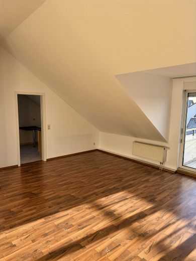 Wohnzimmer Blick Küche