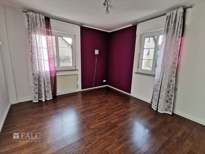 Hausrenovierung: 5x Wohnungen in Vermietung – 1.OG-links-Elternschlafzimmer
