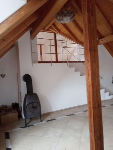 Haus Mehrfamilienhaus Mietwohnungen Wohnhaus Gewölbekeller – Studio