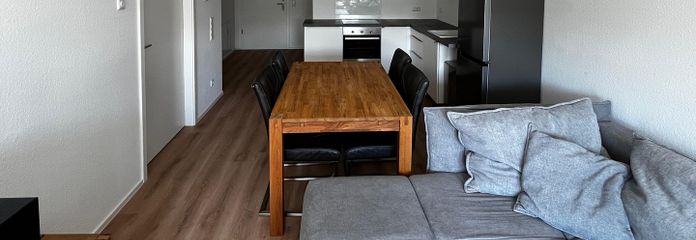 Wohnzimmer + Küche 