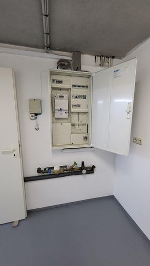 Elektrokasten und Starkstrom